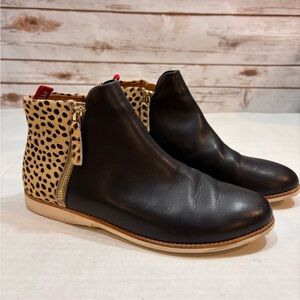 Women’s Rollie leather boots animal print